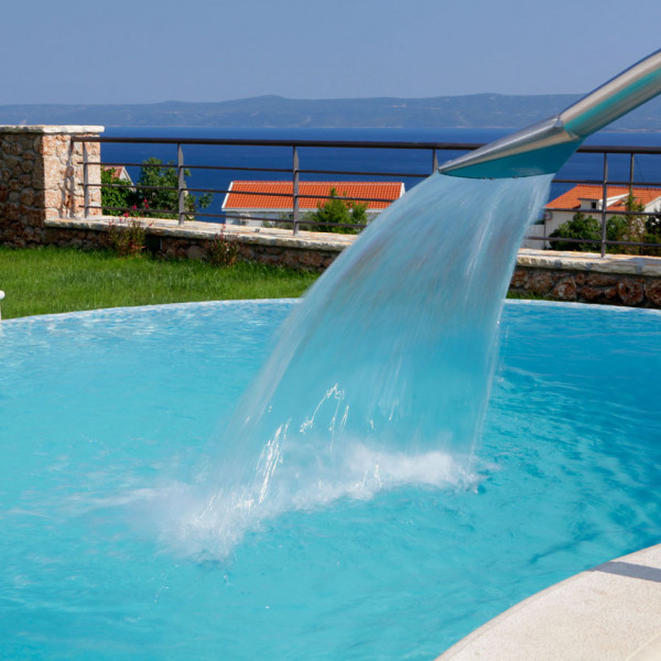 Villa Nera, Villa Lara und Villa Nera &ndash; Apartments mit Pool und Luxusvilla in Bol auf Brac Bol