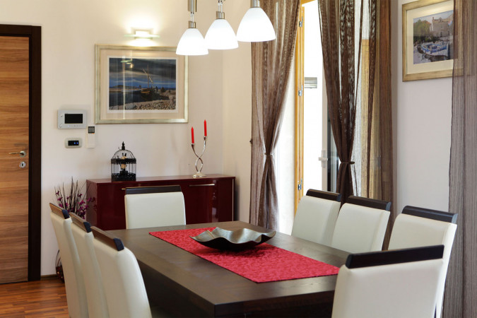 Villa Lara und Villa Nera &ndash; Apartments mit Pool und Luxusvilla in Bol auf Brac Bol