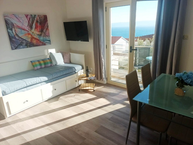 Villa Lara und Villa Nera &ndash; Apartments mit Pool und Luxusvilla in Bol auf Brac Bol