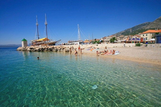 Umgebung, Villa Lara und Villa Nera &ndash; Apartments mit Pool und Luxusvilla in Bol auf Brac Bol